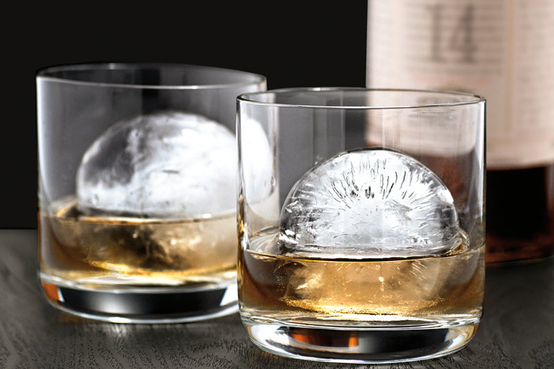 Farewell, Ice “Cube”—Ice Spheres In Cocktails Are Legit