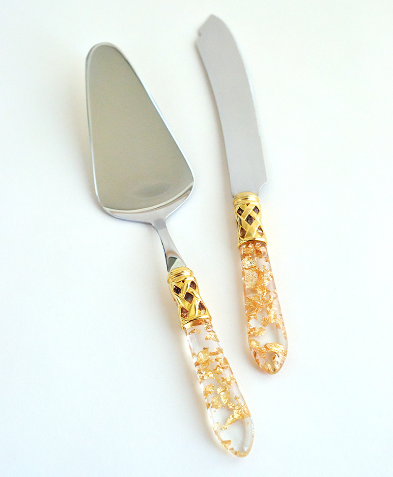 Vieti Cake And Pie Servers At Holbrook Cottage