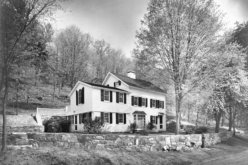 Take a Tour of Pound Ridge’s Historic Hiram Halle Homes