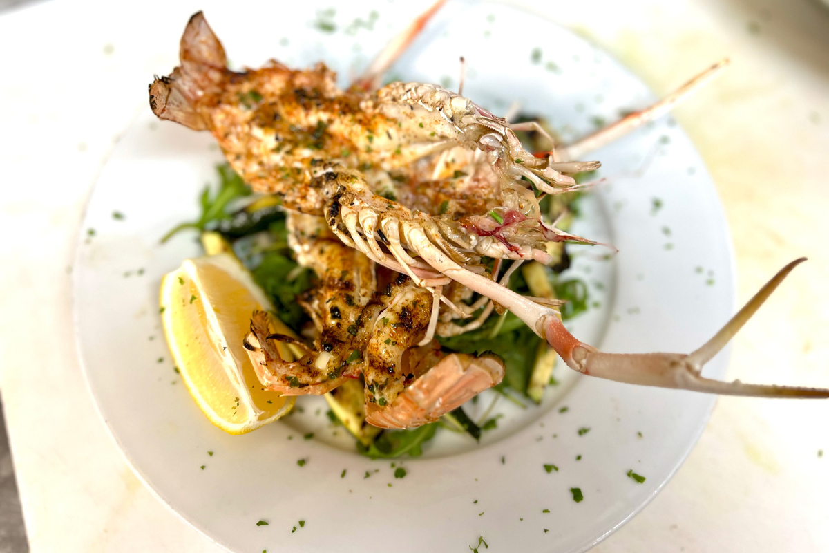 Lenny’s Seafood & Steakhouse and Lenny’s North Embrace Old World Tradition